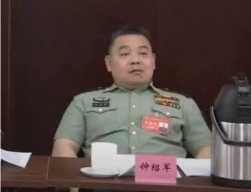 习近平军中大秘落马 终于被坐实了 习近平军中大秘落马 终于被坐实了
