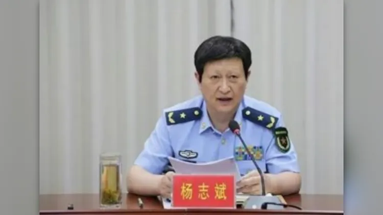 先前曝光的楊志斌照片。翻攝解放軍網