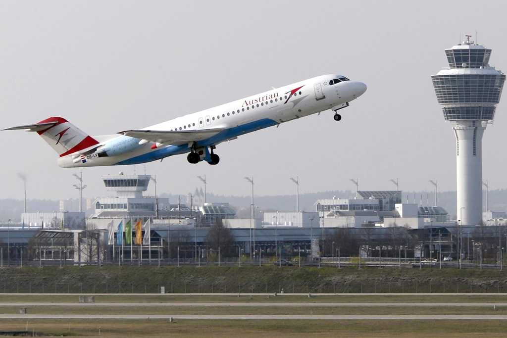 18日晚間,奧地利航空(Austrian Airlines)一架從以色列飛往奧地利的班機,在飛行途中接獲炸彈威脅,班機最終轉降保加利亞。(資料照/美聯社)
